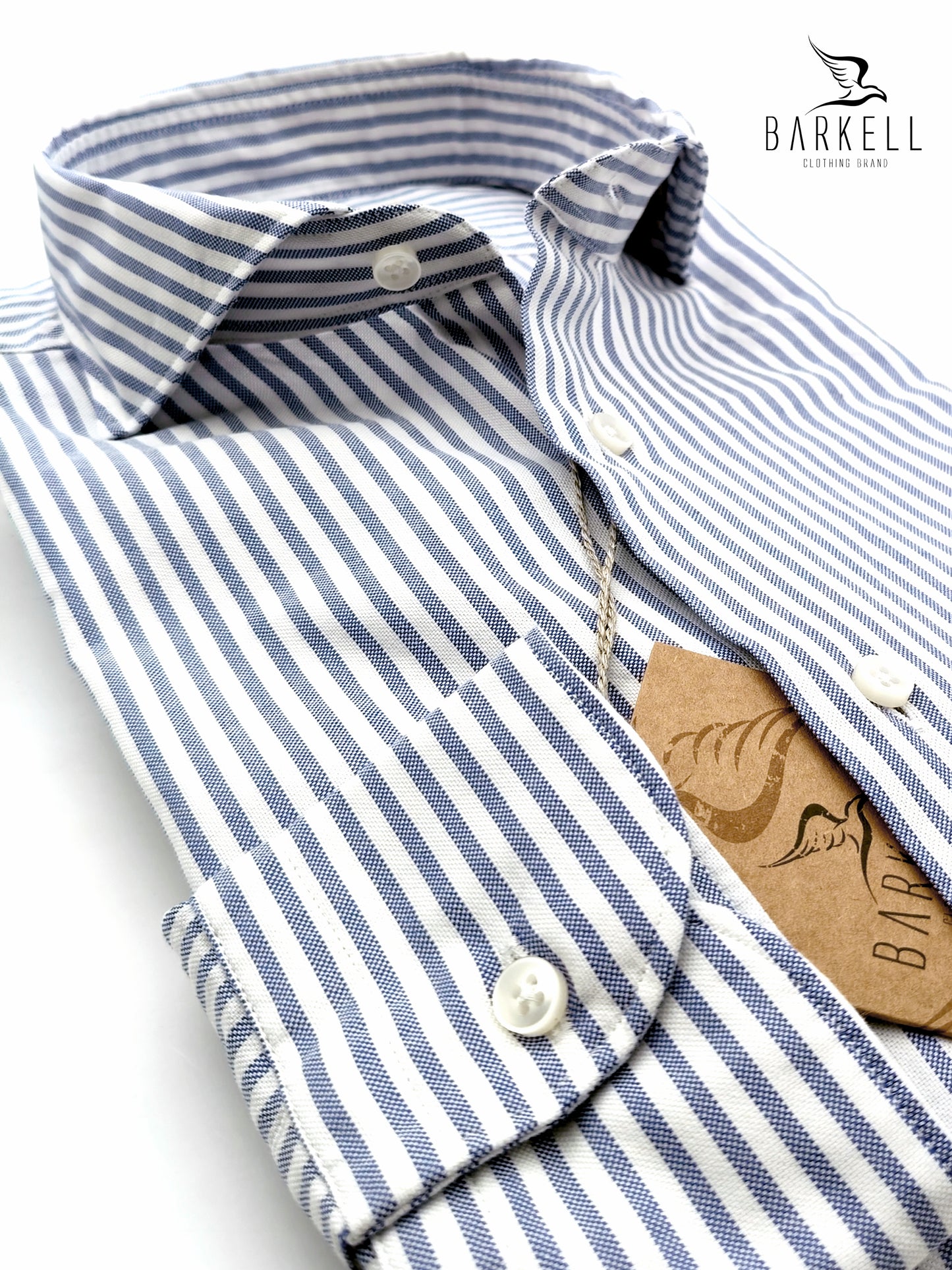 Chemise en coton rayé bleu et blanc à col français