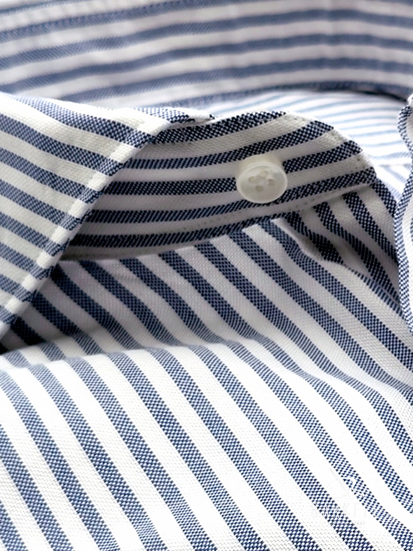 Chemise en coton rayé bleu et blanc à col français