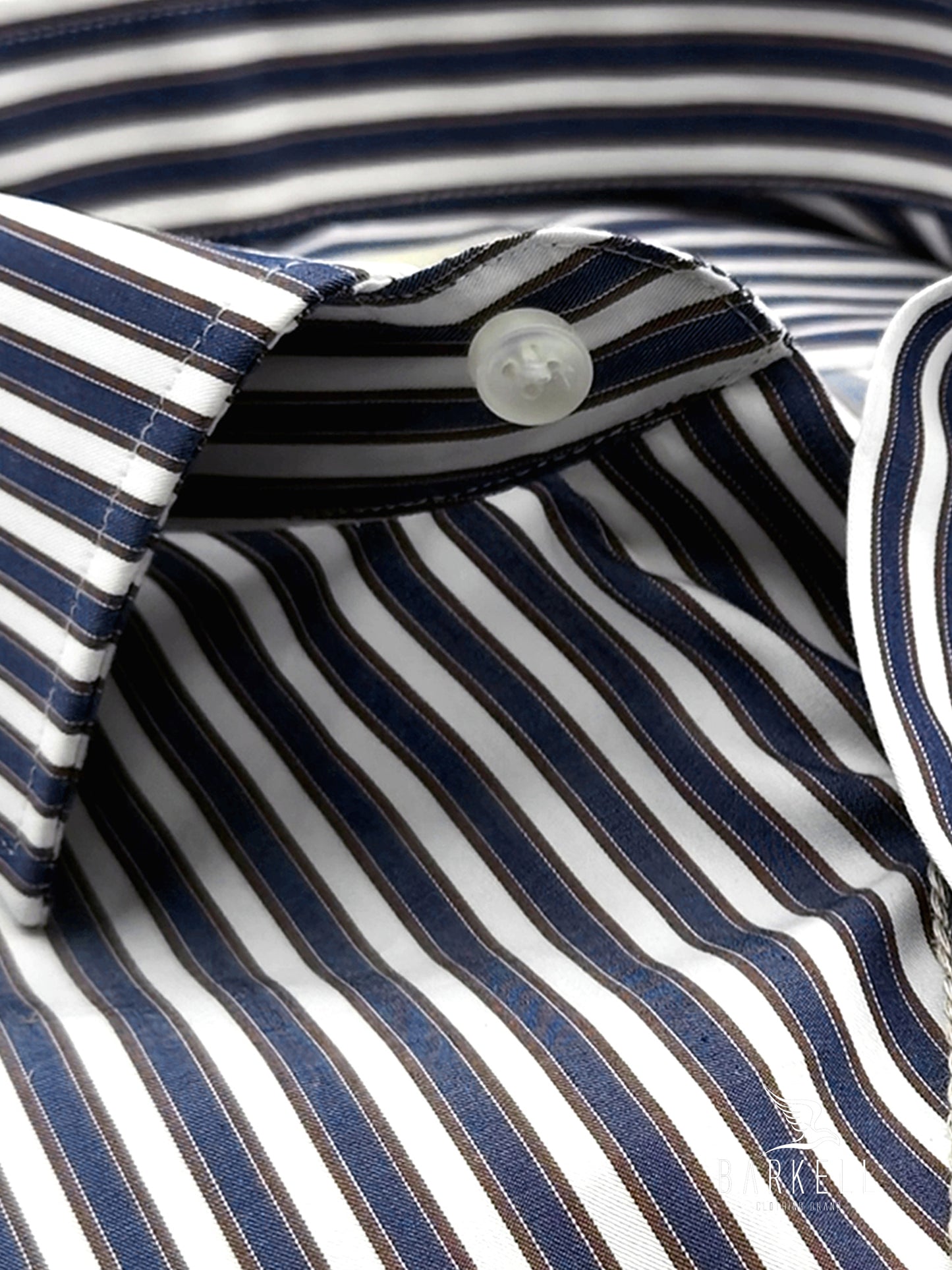 Camisa Algodón Sin Plancha Rayas Azules y Marrón Fondo Blanco Cuello Francés