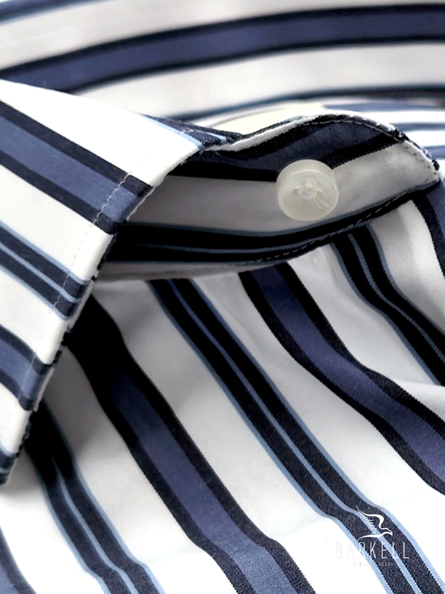 Camisa de algodón a rayas azules y azules Air Force con cuello francés