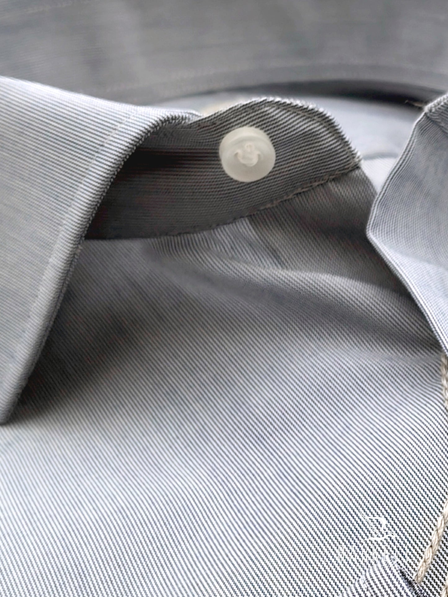 Camisa No-Iron de algodón a rayas azules y blancas con cuello francés