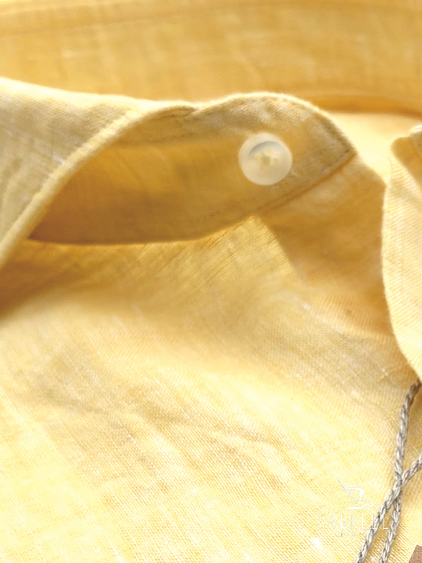 Camicia in Puro Lino Giallo Collo Francese Cutaway
