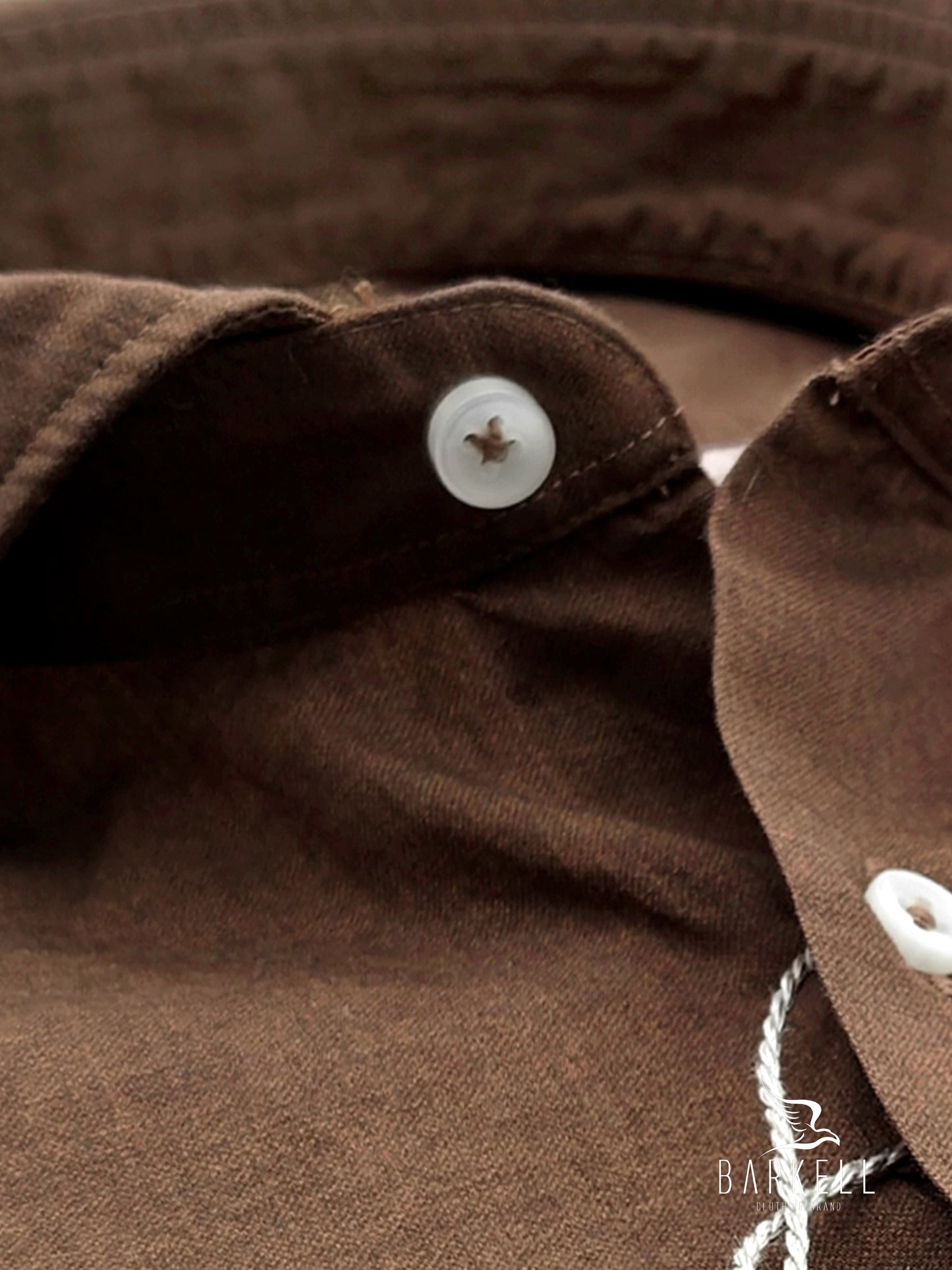 Camicia in Cotone Popeline Cuoio Collo Francese Cutaway