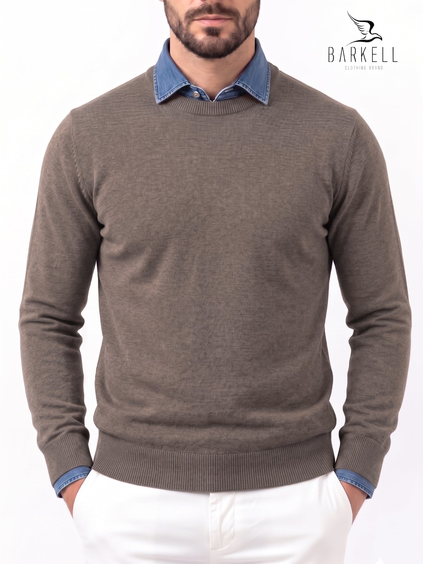 Jersey de cuello redondo en color beige de mezcla de lana con 10% cashmere