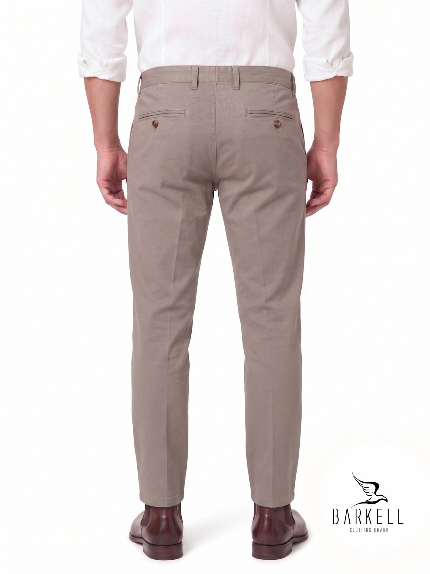 Pantalón Modelo Chinos Beige en Gabardina de Algodón