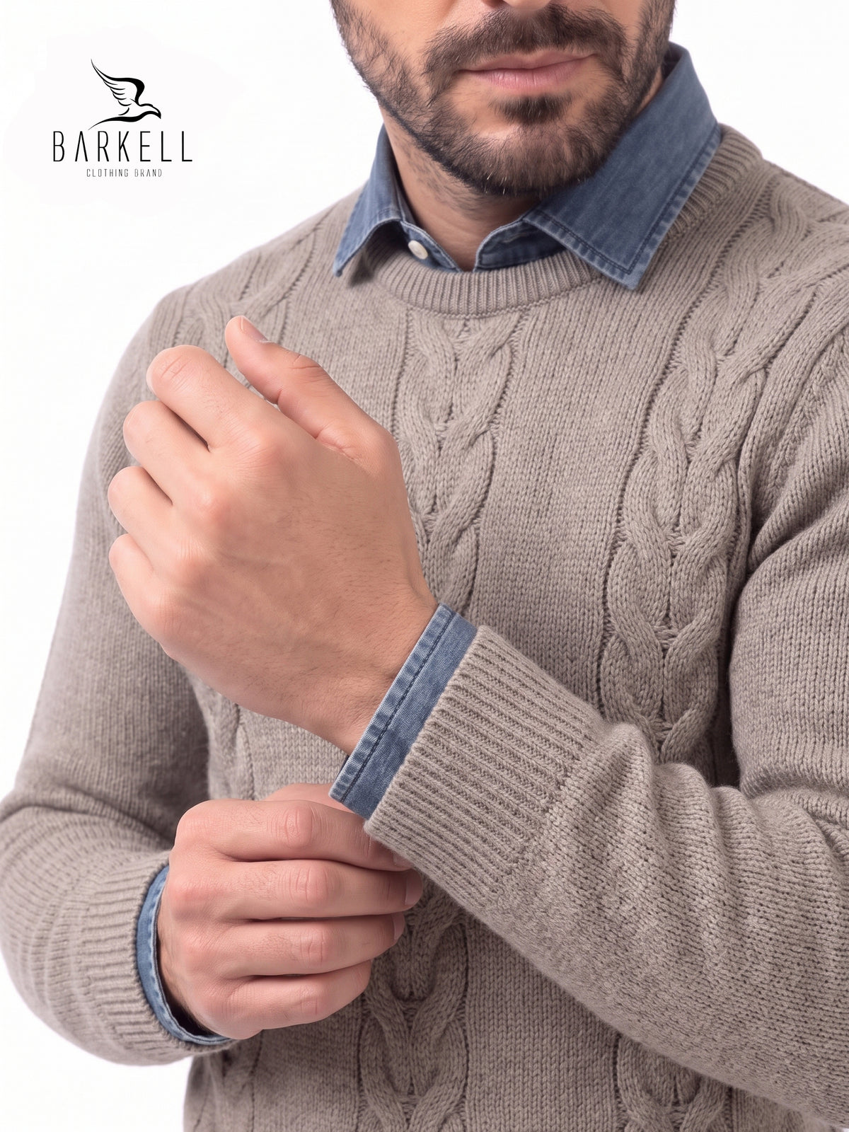 Crew-neck sweater in pure extrafine merino wool in red