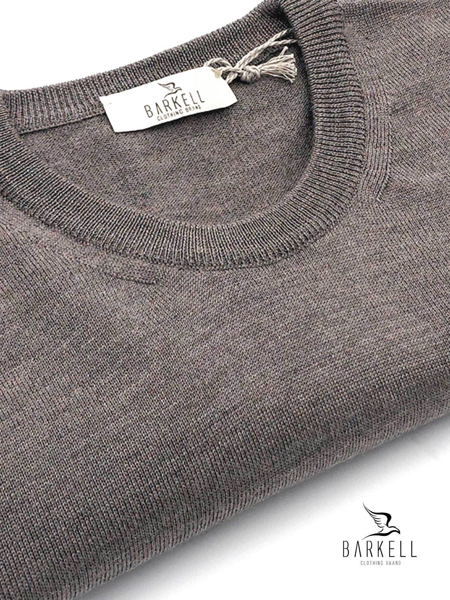 Maglia Girocollo Rasata in Pura Lana Merinos Extrafine Color Nocciola