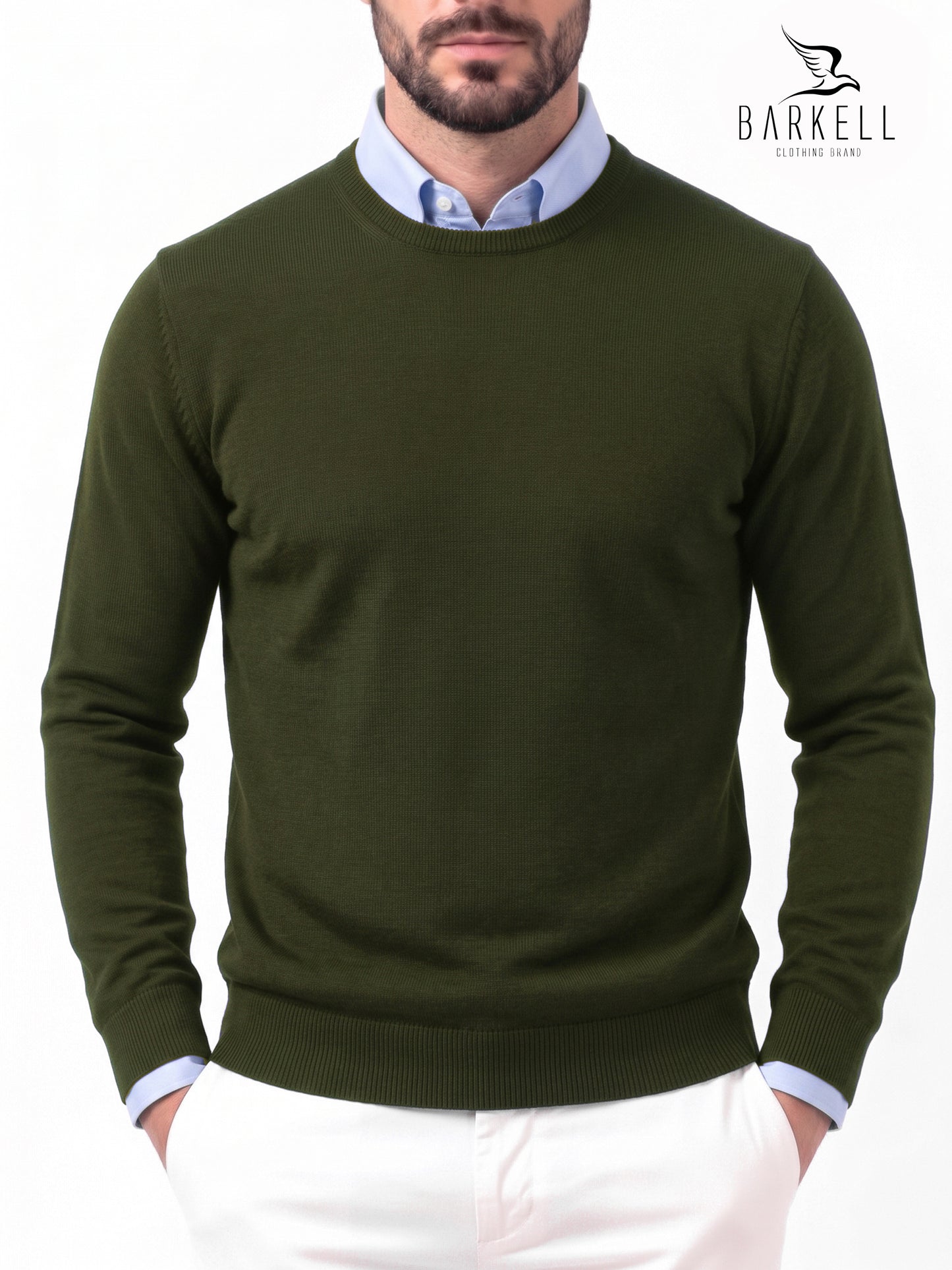 Pull col rond en pure laine mérinos extrafine de couleur militaire