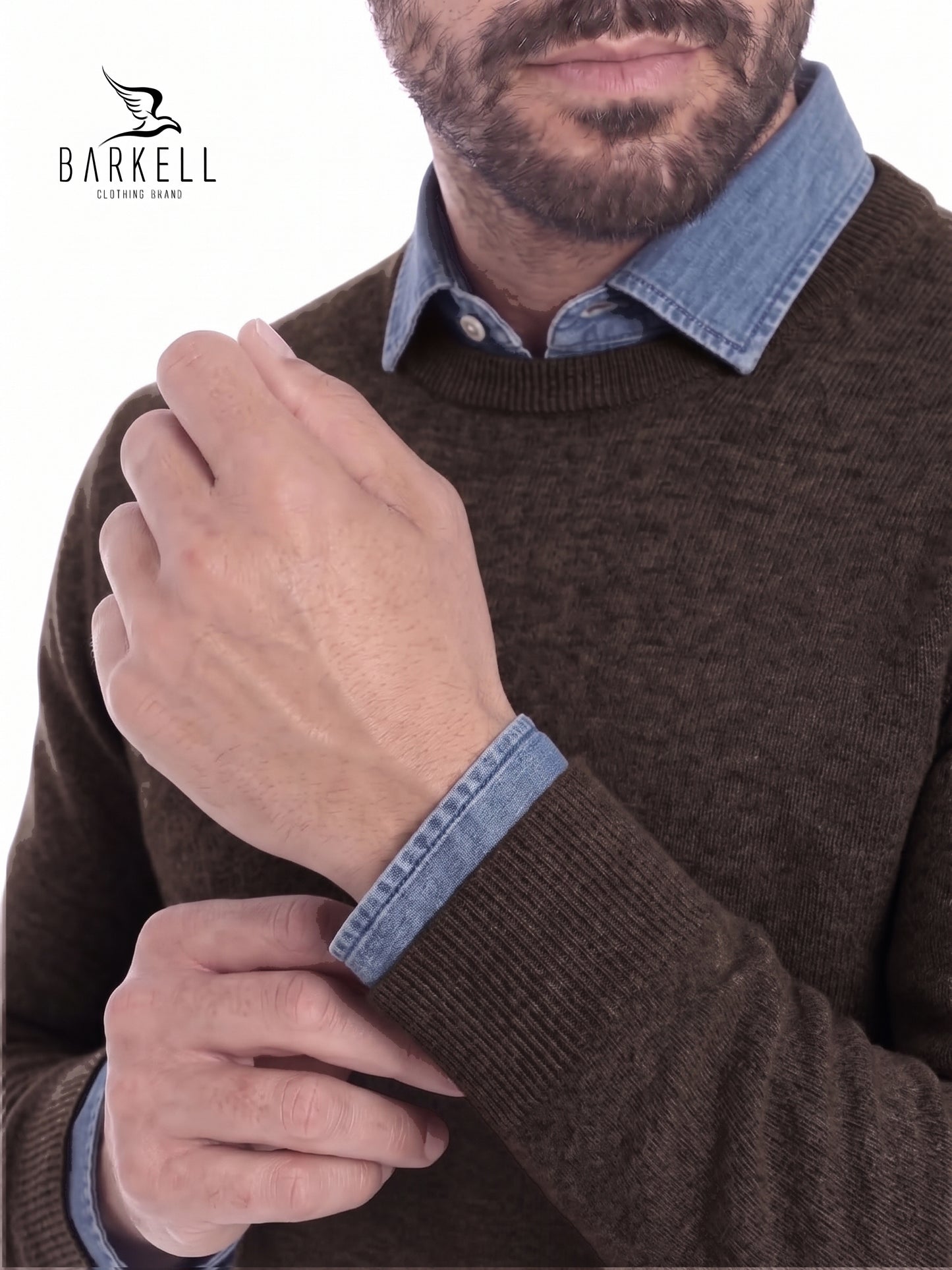 Beige-colored round-neck sweater in wool blend with 10% cashmere