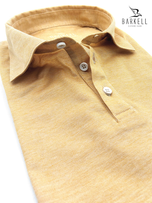 Polo con Collo Camicia in Filo di Scozia Piquet Color Ocra