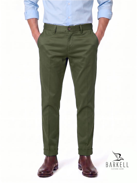 Pantalone Verde Militare Modello Chinos in Cotone Raso
