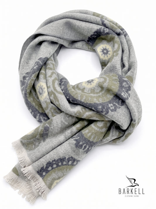 Sciarpa in Lana e Poliviscosa Fantasia Jacquard Geometrica Fondo Grigio Chiaro