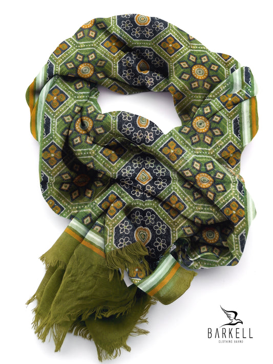Écharpe en Pure Laine de Haute Qualité à Motif Géométrique Multicolore sur Fond Vert