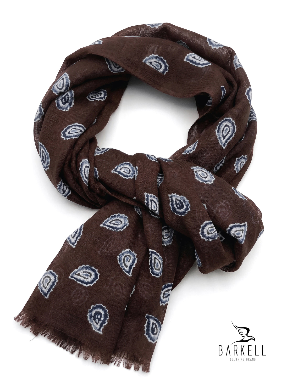 Wool-effect polyviscose scarf with Jacquard houndstooth pattern on a green background