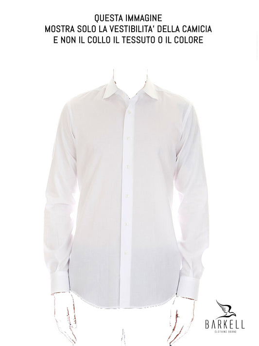 Camisa de Algodón con Estampado Geométrico Blanco sobre Fondo Azul con Cuello Italiano Pequeño