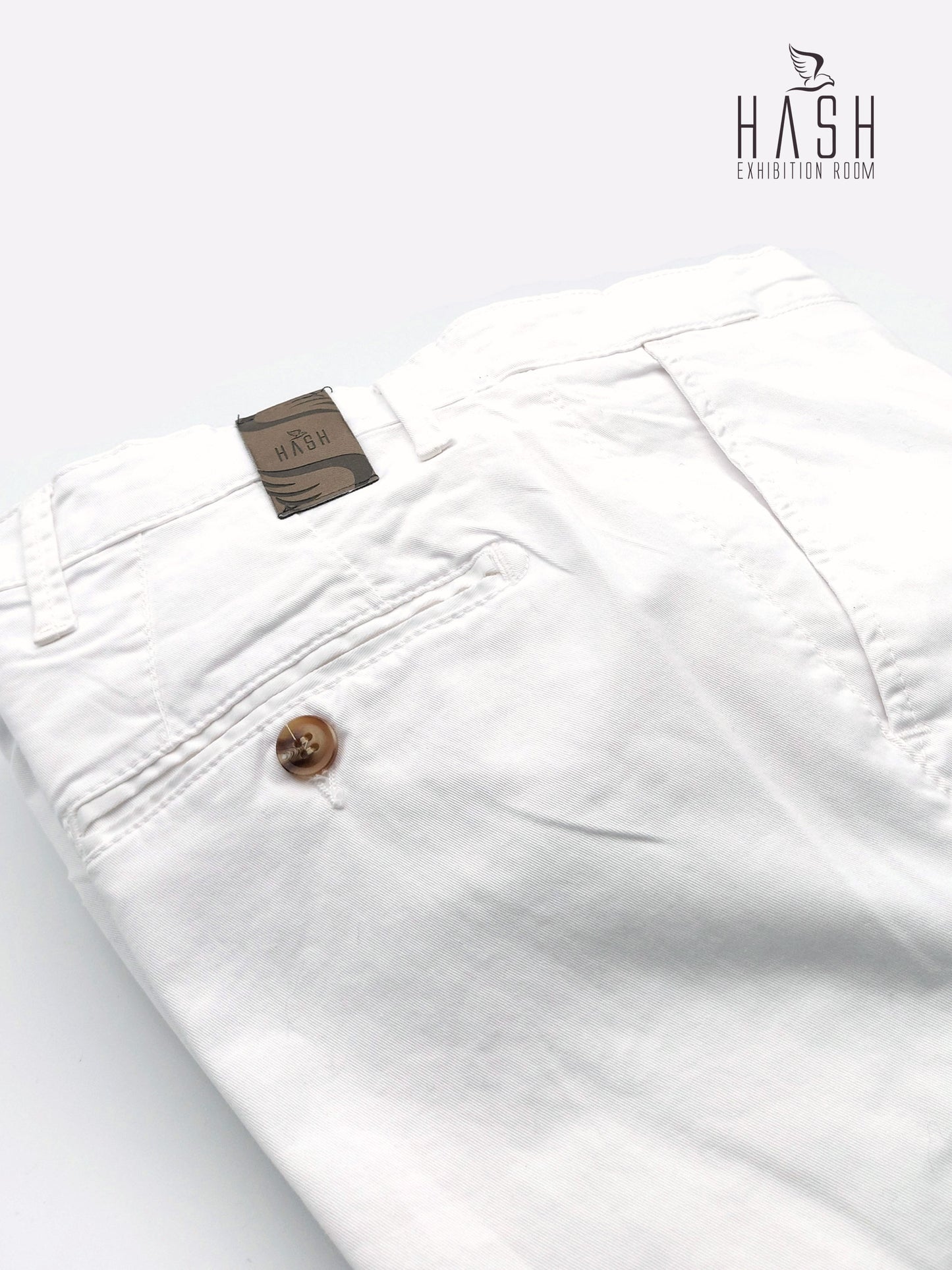 Pantalone Bianco Modello Chinos in Cotone Gabardina